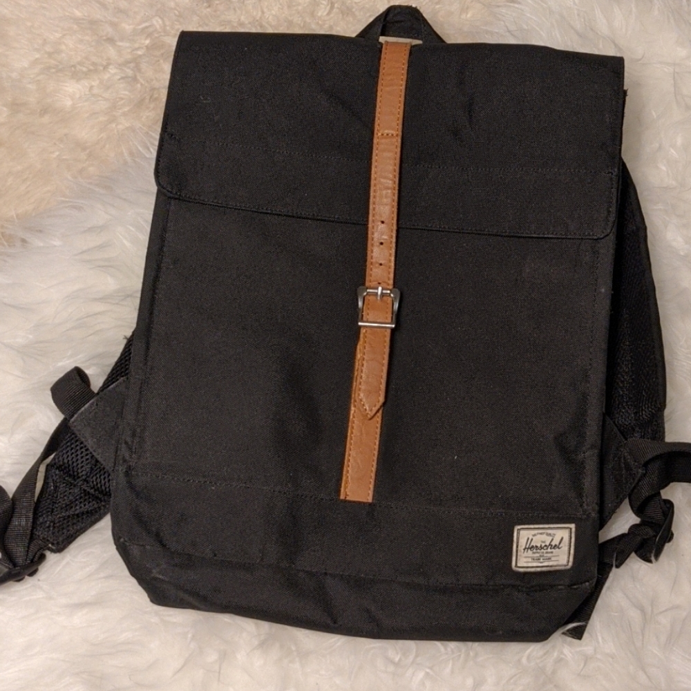 Herschel City Mid-Volume Black Backpack
